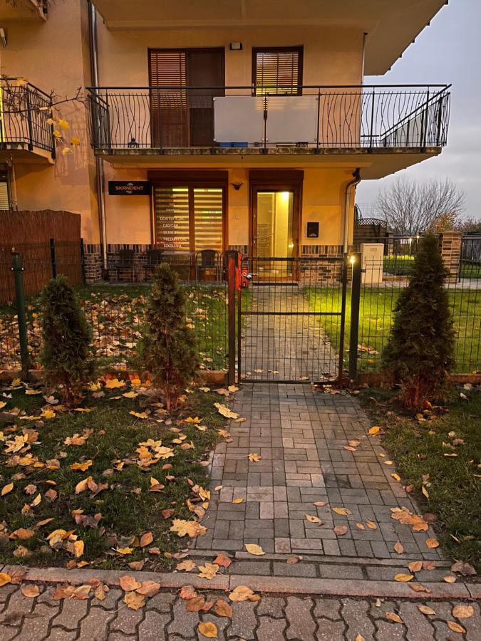 Studio One Ogrodek I Parking Gorzow Wielkopolski Ngoại thất bức ảnh