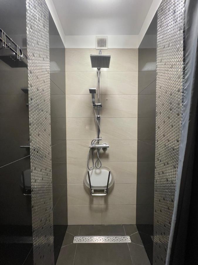 Studio One Ogrodek I Parking Gorzow Wielkopolski Ngoại thất bức ảnh